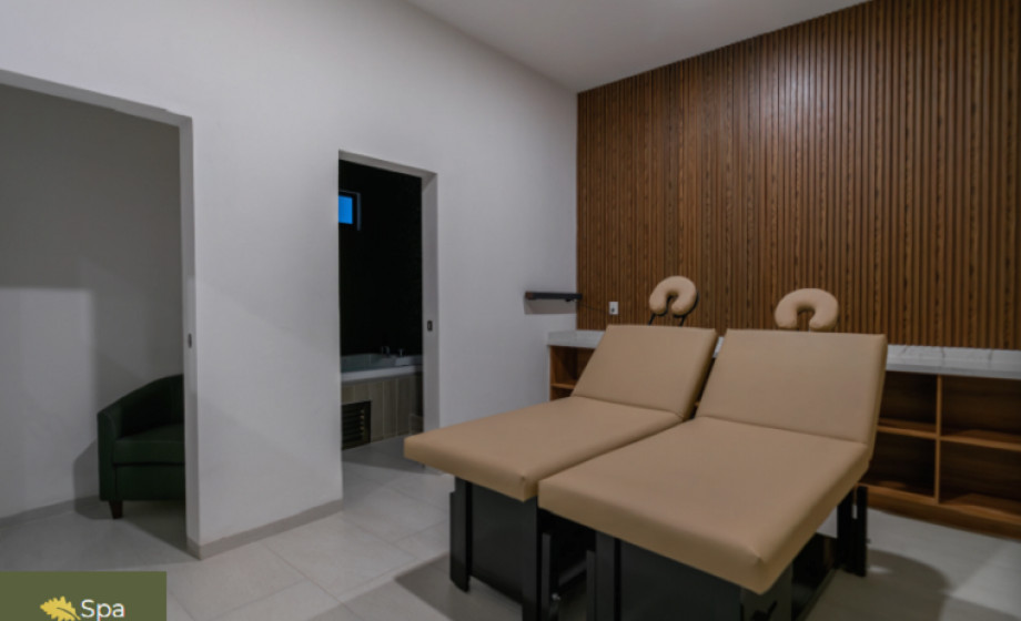 SPA Los Robles Zibata